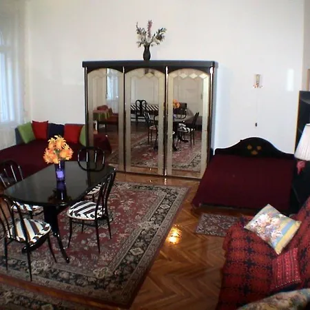 Big Family Ii. Apartamento *